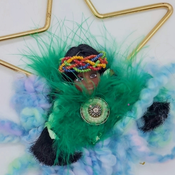 2 Native American Indigenous Crochet Angel Brass Star Ornaments - Picture 6 of 6